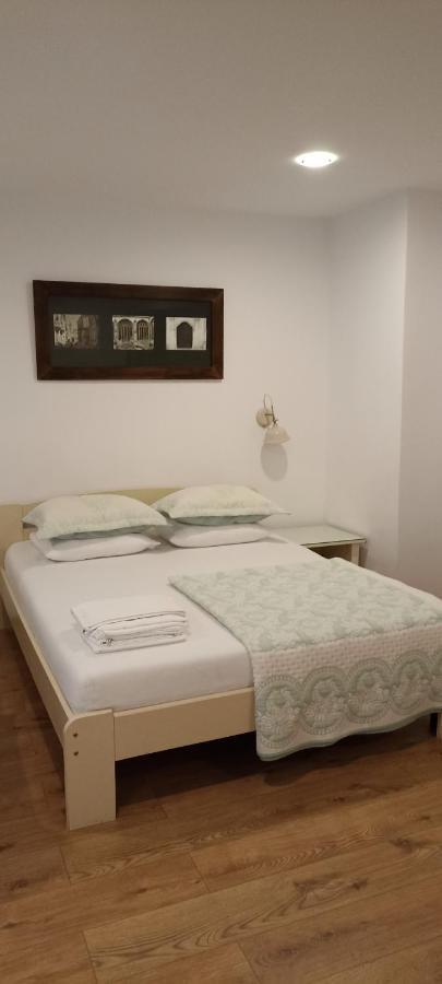 Apartmán Theo House Sibiu Exteriér fotografie